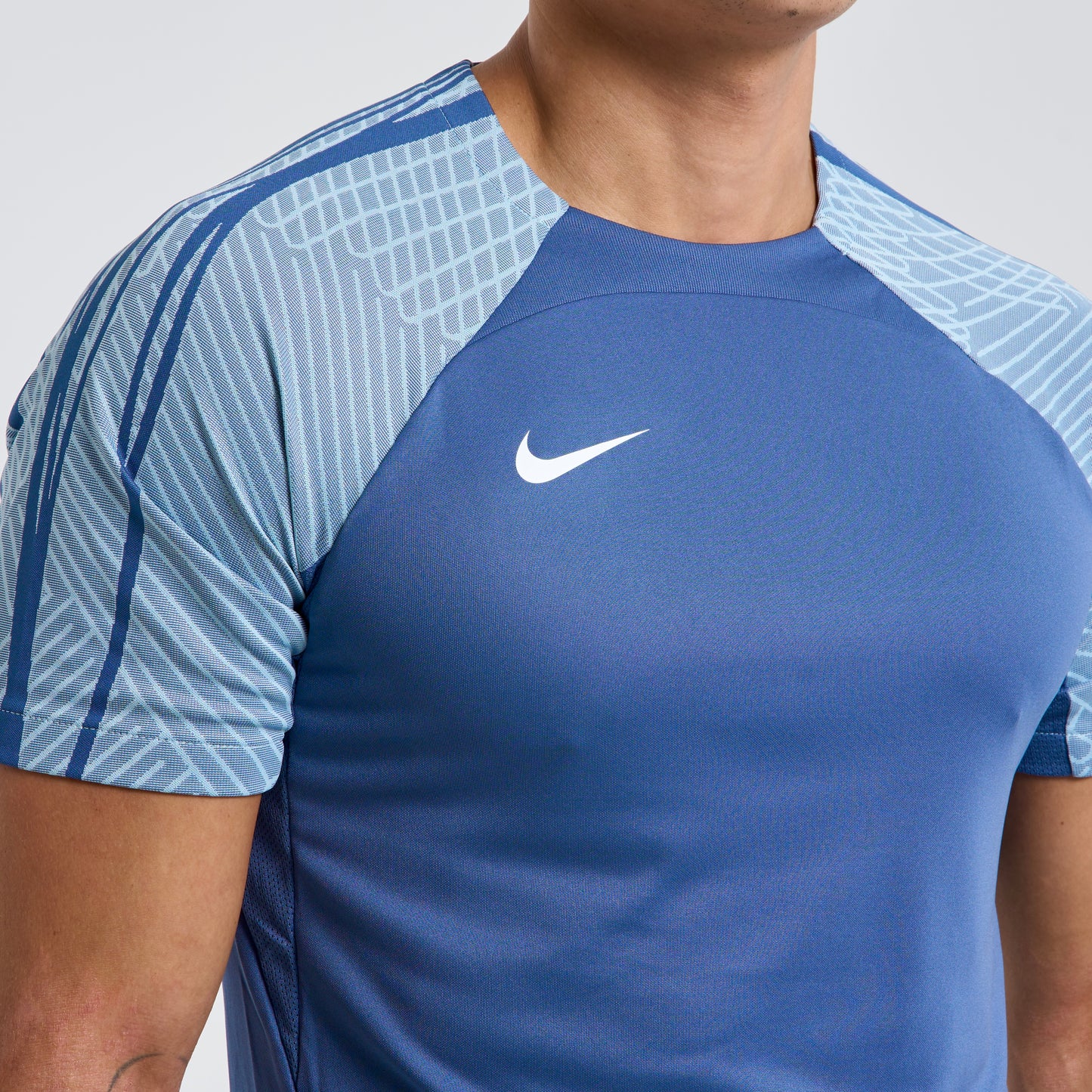 Nike Strike Tee Diffusion Blue