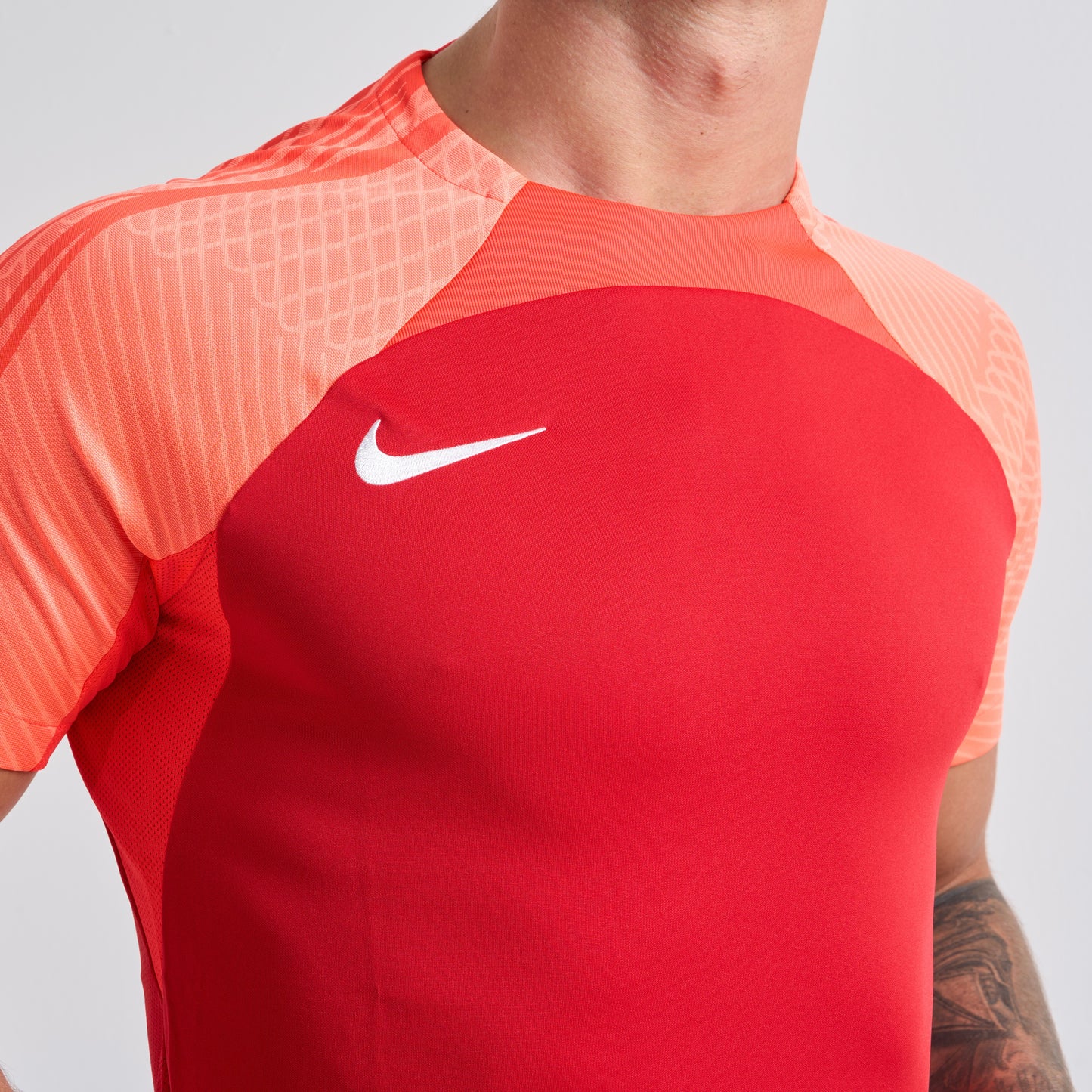 Nike Strike Set - Tee & Shorts - Crimson Red / Black