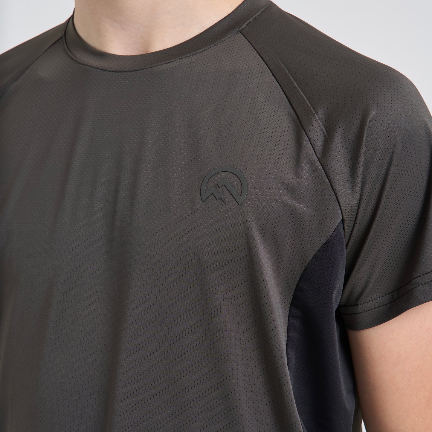 Flux Tech Set - Dark Grey (Junior)