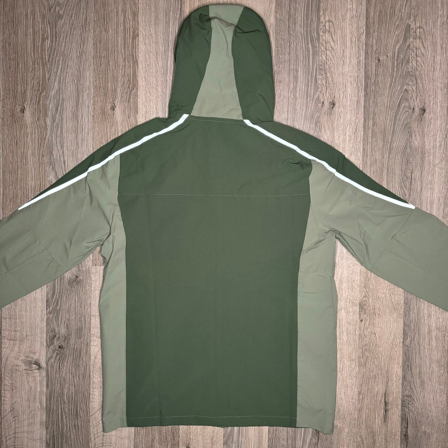 GRIID Reflect Windrunner Set - Khaki / Forrest Green