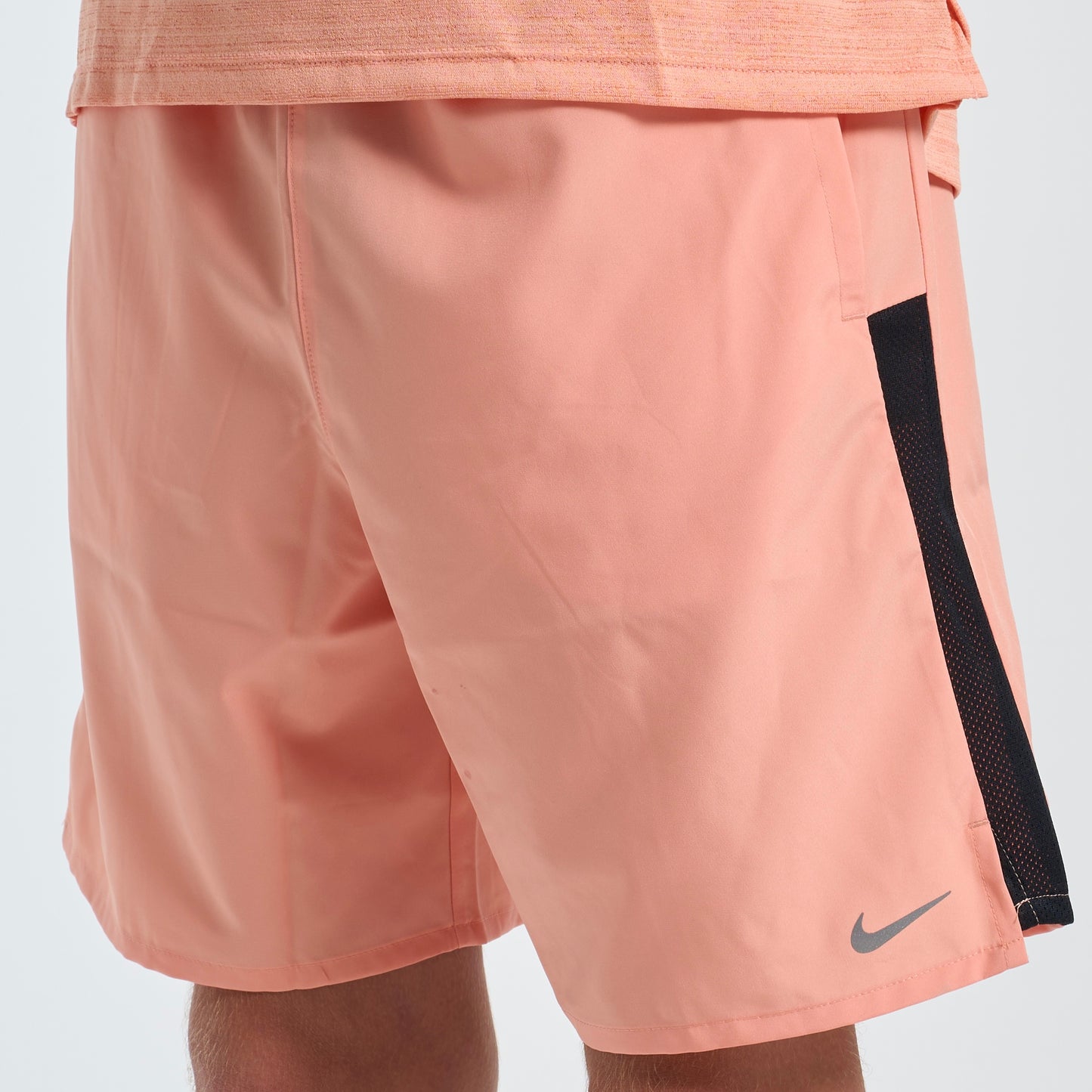 Nike Challenger Shorts - Pale Orange (Junior)