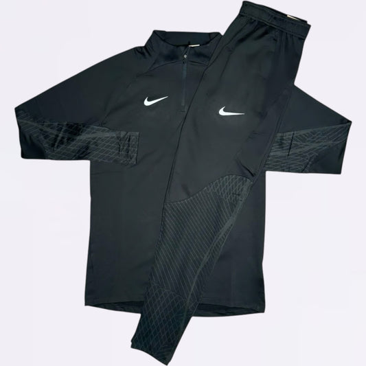 Nike Strike 4.0 Set - Half Zip & Bottoms - Black