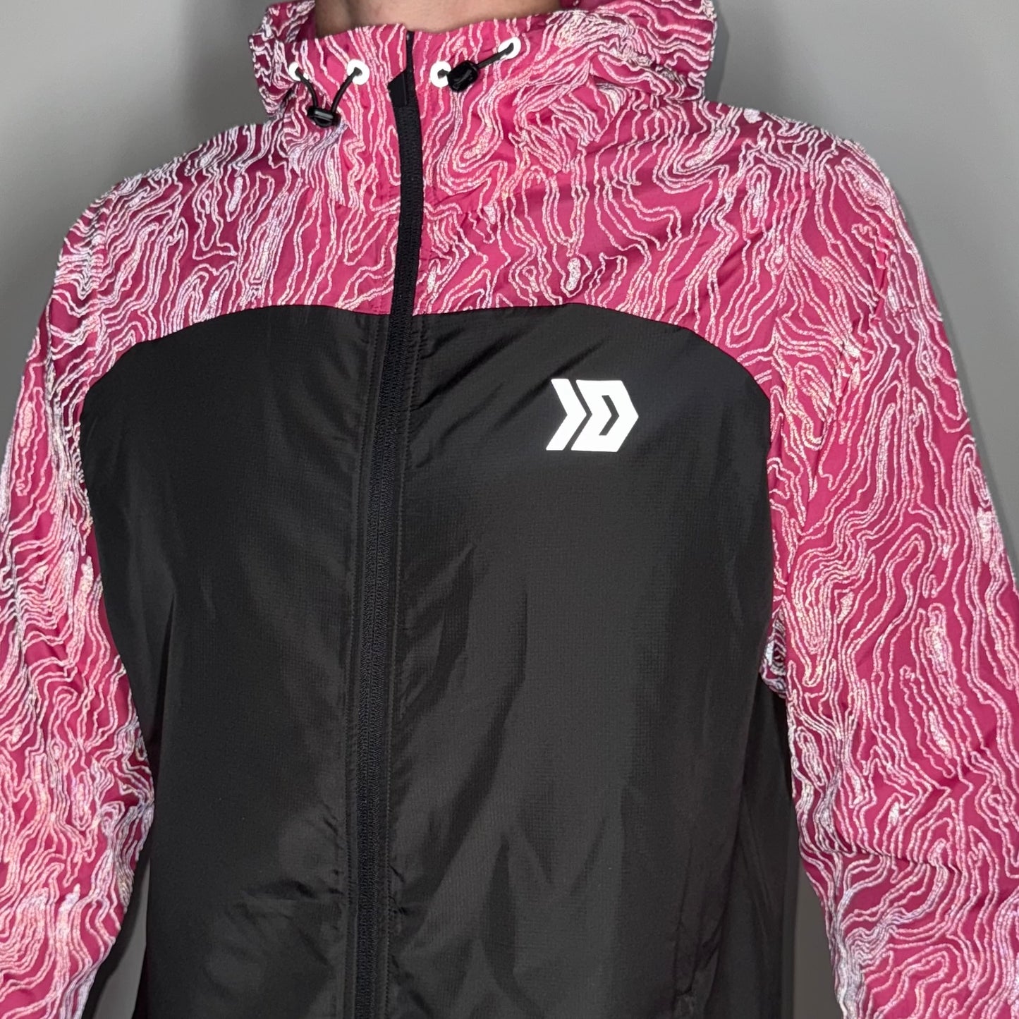 DASH Windrunner - Black / Pink