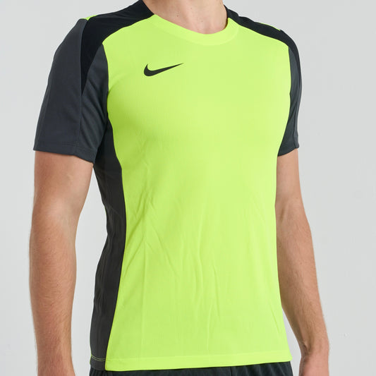 Nike Strike Tee Black / Volt