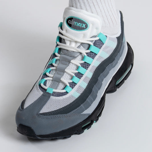 Nike Air Max 95 Hyper Turquoise
