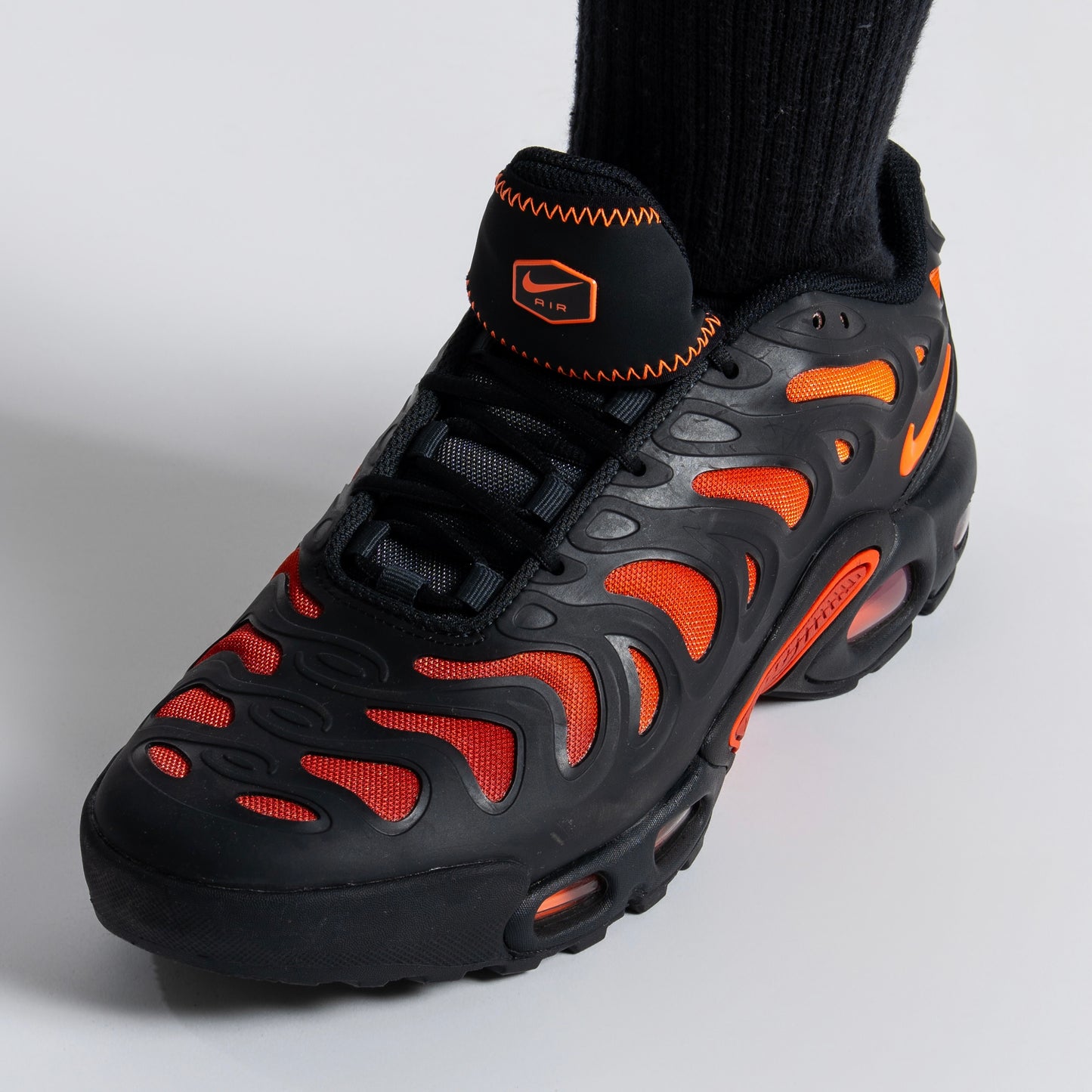 Nike Air Max Plus TN Drift Black Crimson