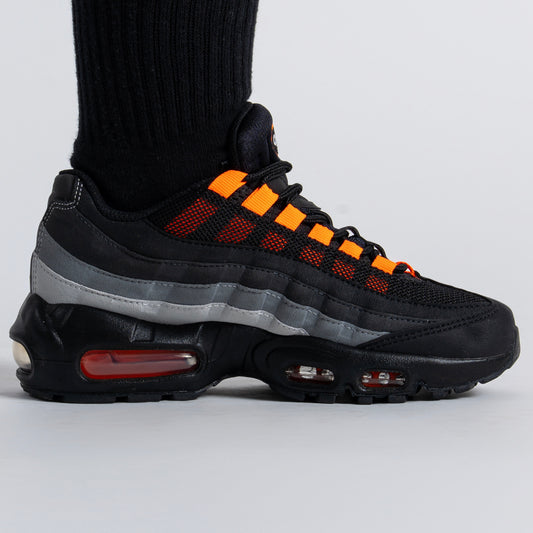 Nike Air Max 95 Hyper Crimson