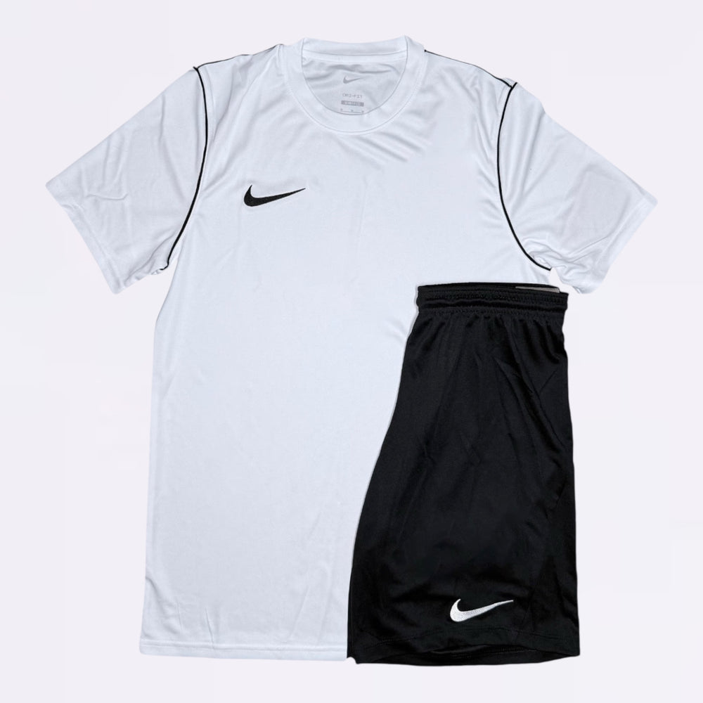 Nike Dri Fit 2.0 Set - White (Junior)