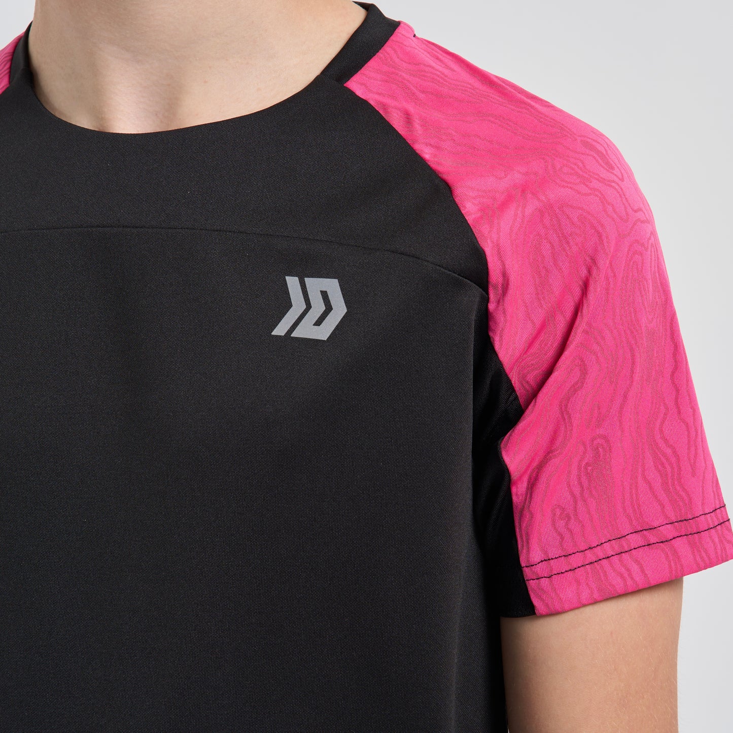 DASH Tee - Black / Pink (Junior)