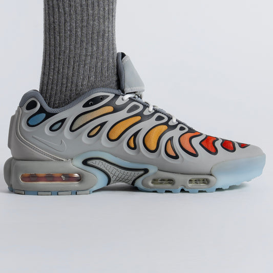 Nike Air Max Plus TN Drift Smoke Grey